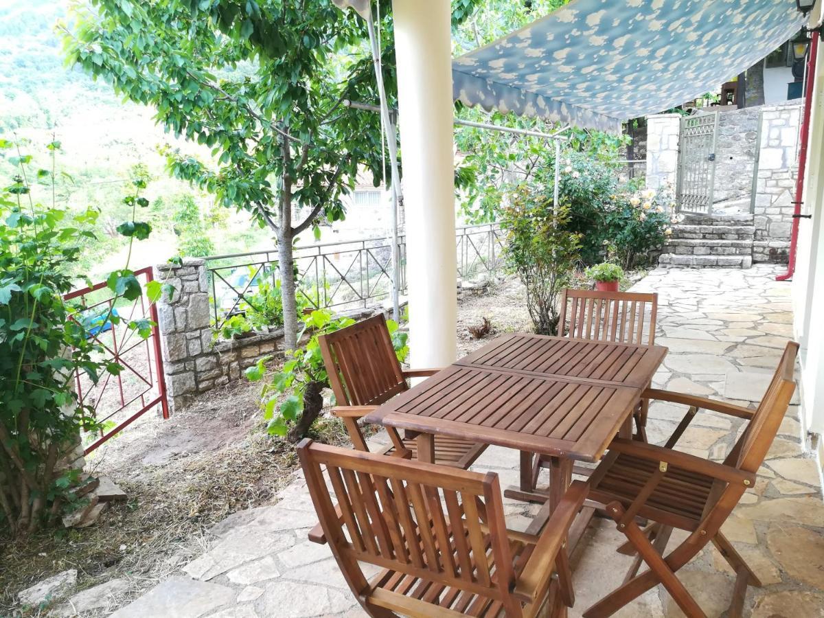 Plataniotissa Mansion Kalavryta Exterior foto