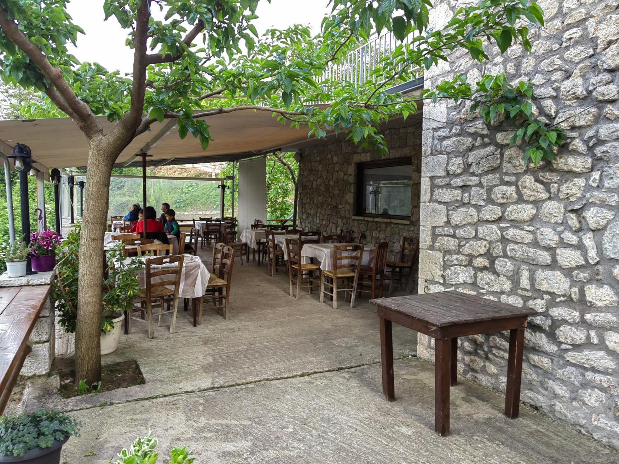 Plataniotissa Mansion Kalavryta Exterior foto